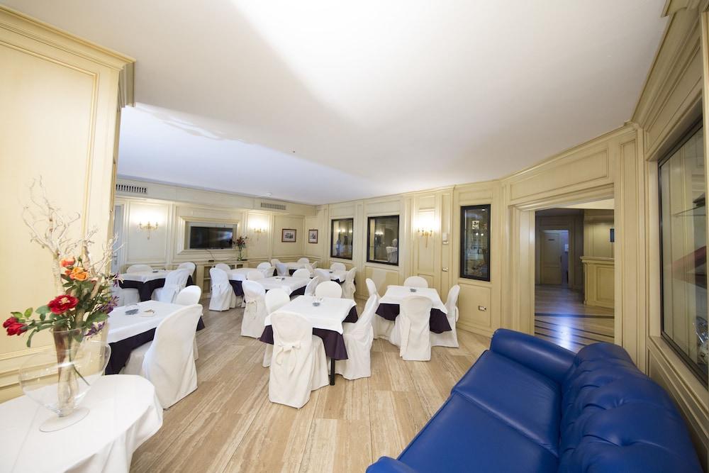 Mancini Park Hotel Roma Esterno foto