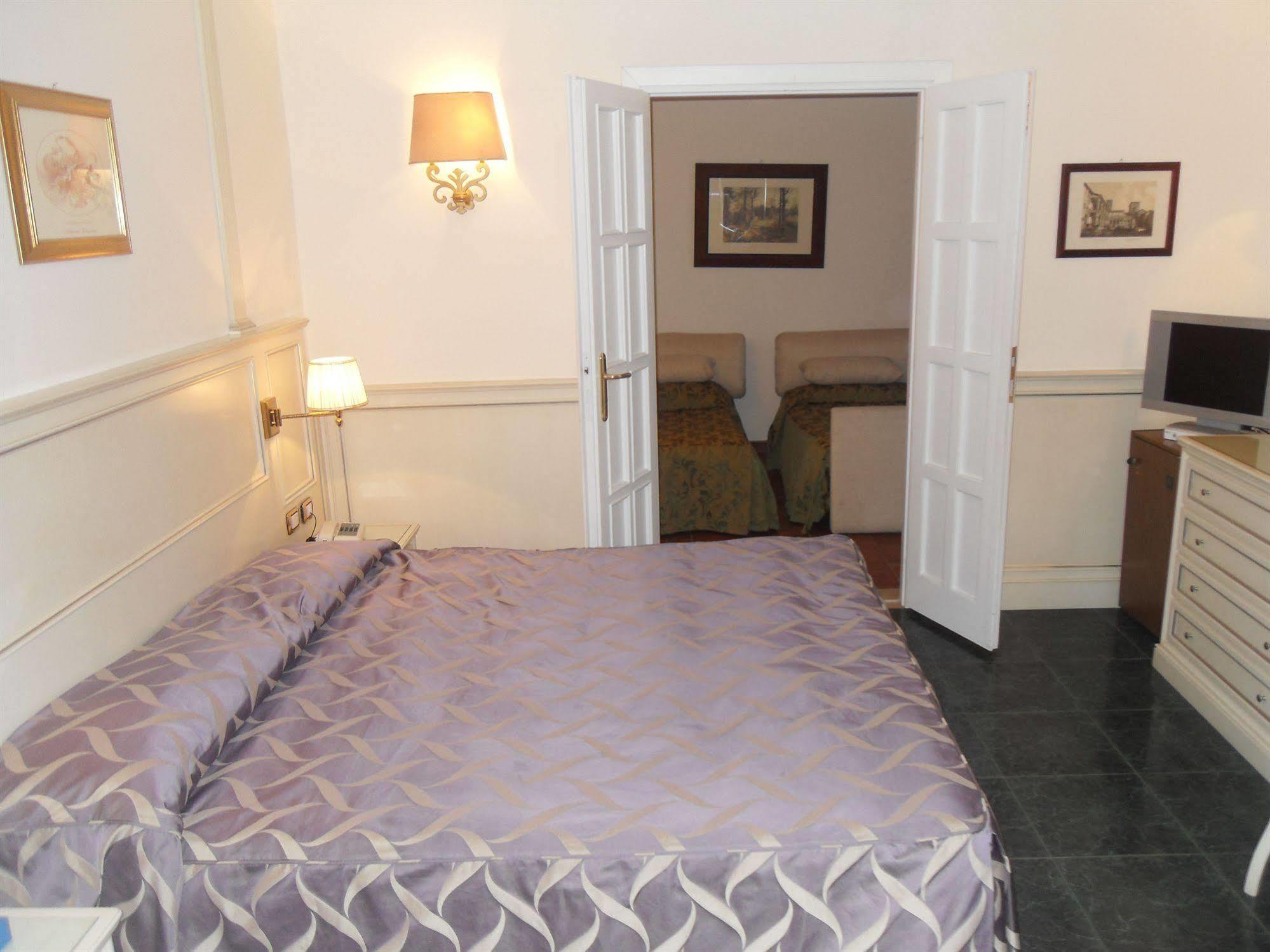 Mancini Park Hotel Roma Esterno foto