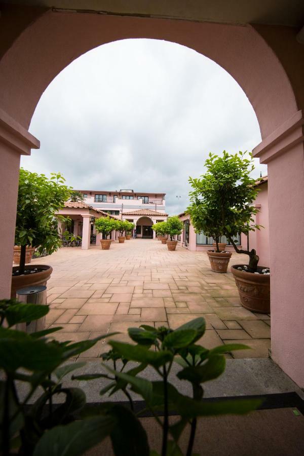 Mancini Park Hotel Roma Esterno foto