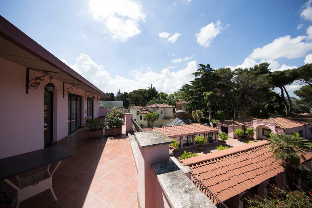 Mancini Park Hotel Roma Esterno foto