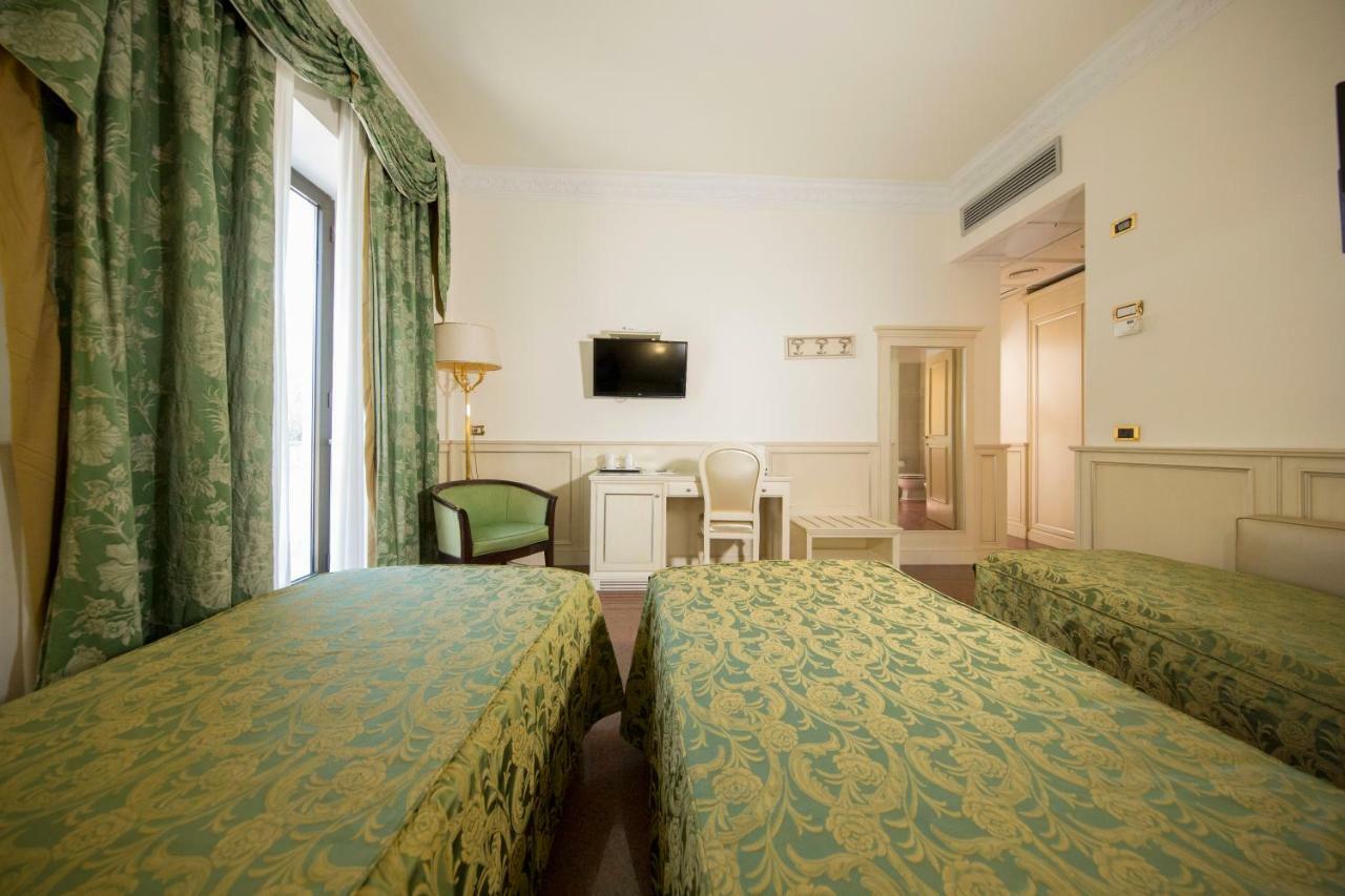 Mancini Park Hotel Roma Esterno foto