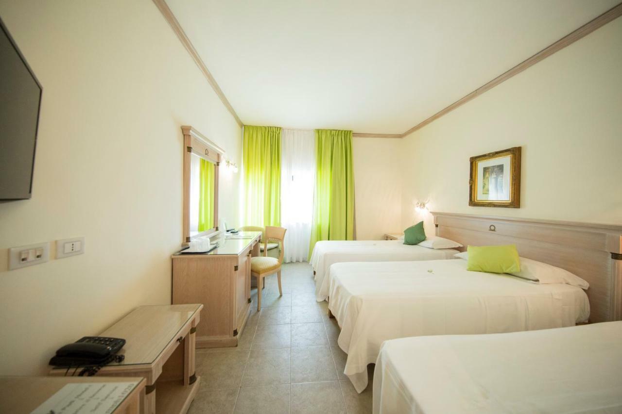 Mancini Park Hotel Roma Esterno foto