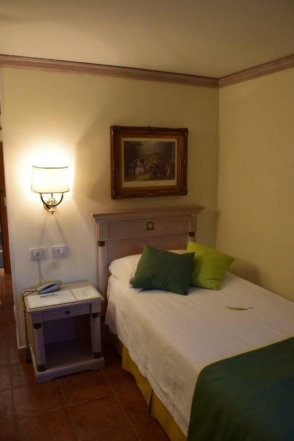 Mancini Park Hotel Roma Esterno foto