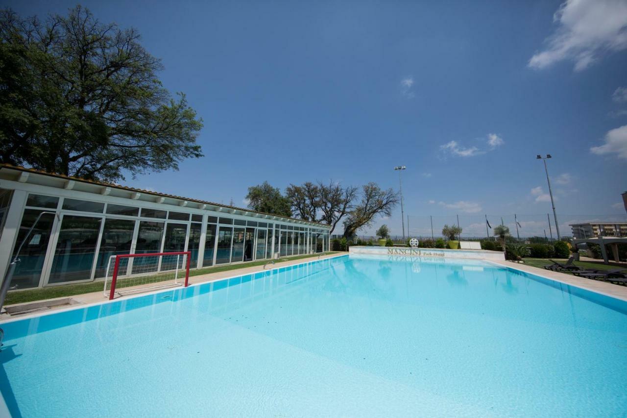 Mancini Park Hotel Roma Esterno foto