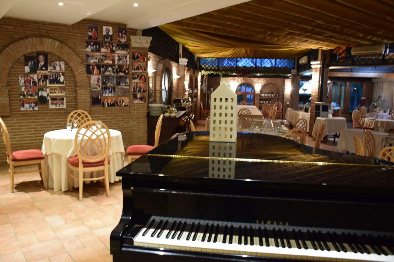 Mancini Park Hotel Roma Esterno foto